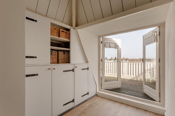 Medium property photo - Waldeck Pyrmontkade 926B, 2518 JW Den Haag